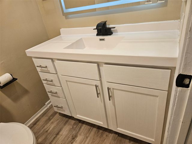 10913 Mulberry Court, La Porte, TX 77571