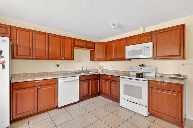 71 FAIRVIEW AVENUE, Ormond Beach, FL 32174