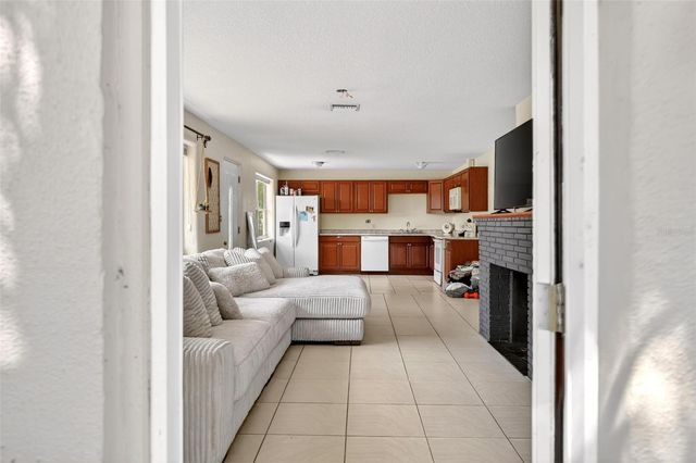 71 FAIRVIEW AVENUE, Ormond Beach, FL 32174