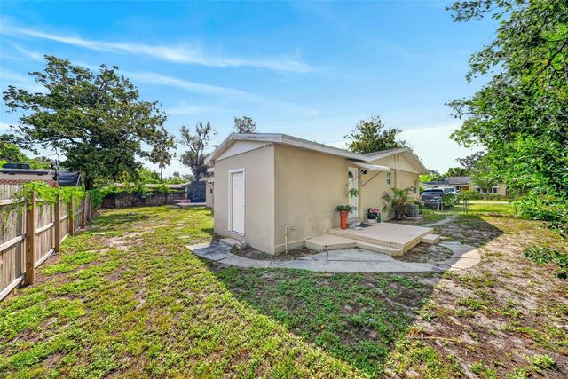71 FAIRVIEW AVENUE, Ormond Beach, FL 32174