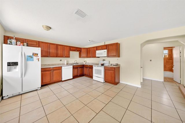 71 FAIRVIEW AVENUE, Ormond Beach, FL 32174