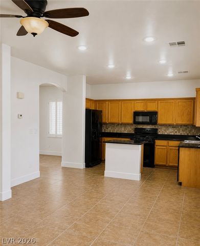 916 Shining Rose Place, Henderson, NV 89052