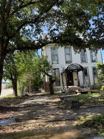 131 E Myrtle, San Antonio, TX 78212
