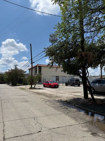 131 E Myrtle, San Antonio, TX 78212