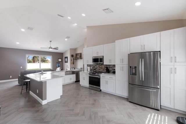 1606 22ND AVENUE W, Palmetto, FL 34221