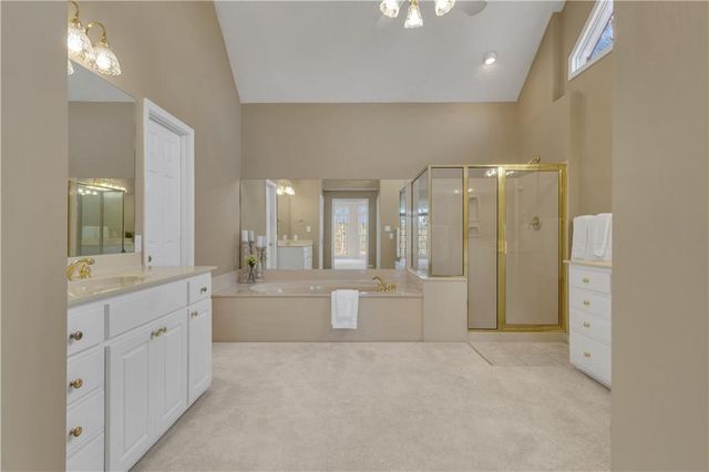 12328 Edgewater Drive, Hampton, GA 30228