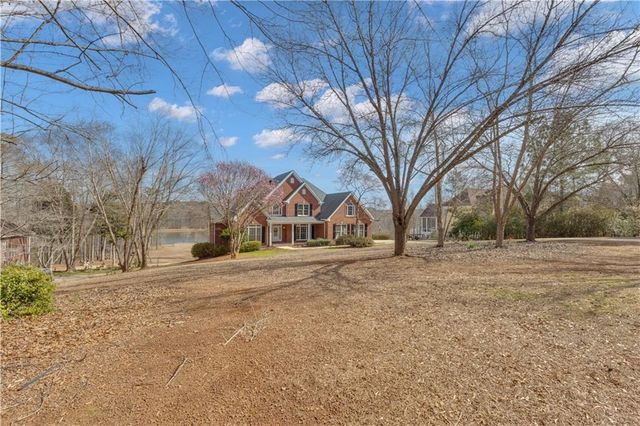 12328 Edgewater Drive, Hampton, GA 30228