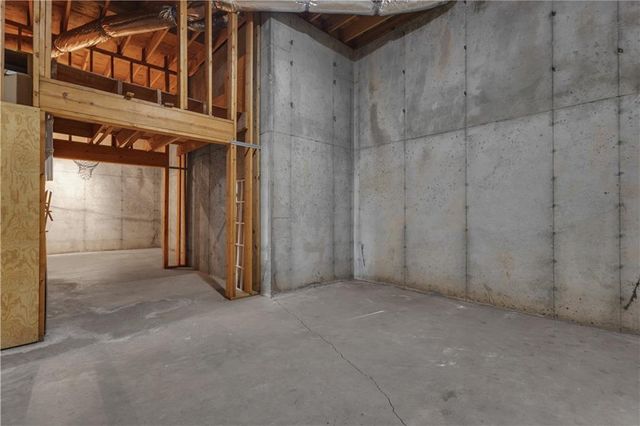 12328 Edgewater Drive, Hampton, GA 30228