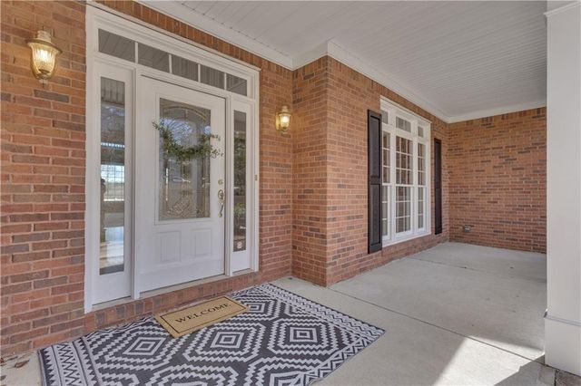 12328 Edgewater Drive, Hampton, GA 30228