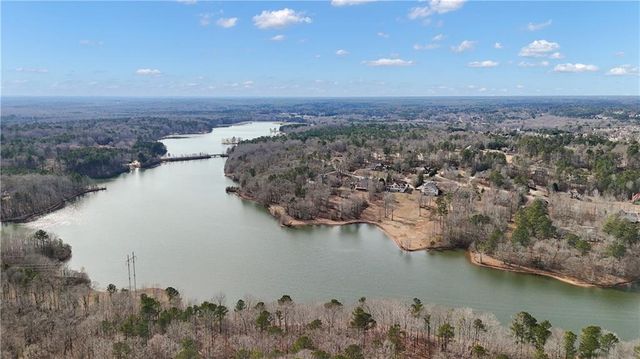 12328 Edgewater Drive, Hampton, GA 30228