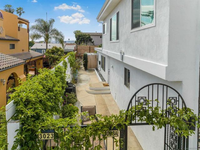 3021 3023 Sterne, San Diego, CA 92106
