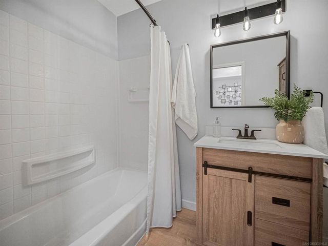 3021 3023 Sterne, San Diego, CA 92106