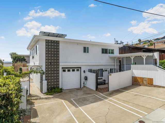 3021 3023 Sterne, San Diego, CA 92106