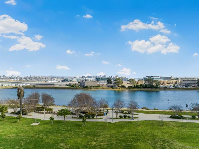 3021 3023 Sterne, San Diego, CA 92106