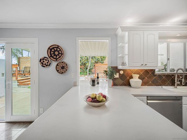 3021 3023 Sterne, San Diego, CA 92106