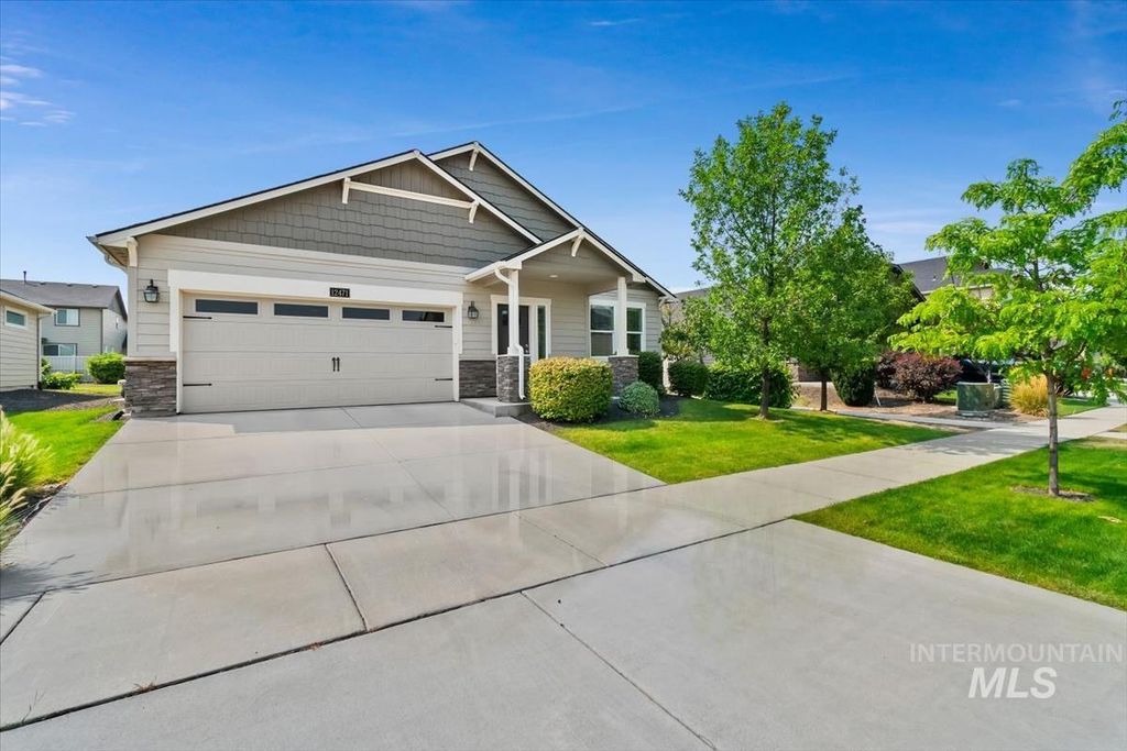 12471 W Peak View St, Boise, ID 83709 photo 3