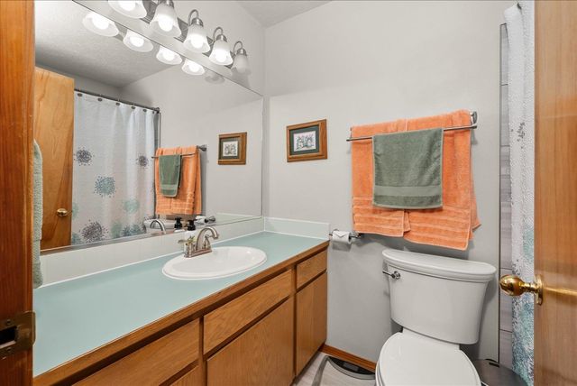 4256 E 26th Ave, Spokane, WA 99223
