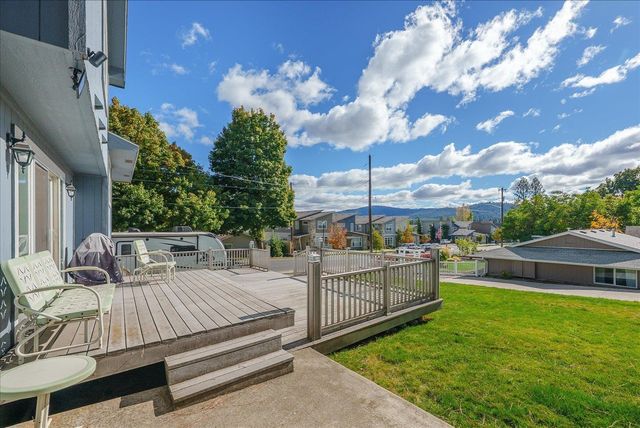 4256 E 26th Ave, Spokane, WA 99223