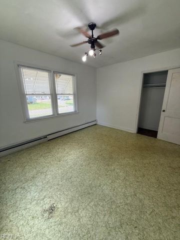 4111 Hamilton ST, Chesapeake, VA 23324