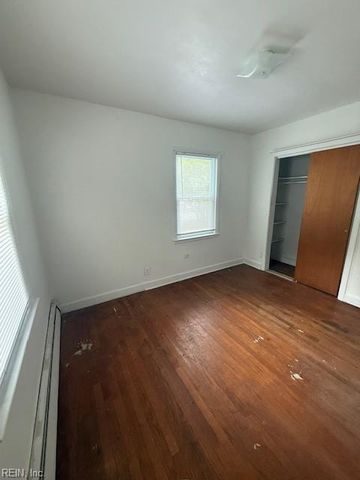 4111 Hamilton ST, Chesapeake, VA 23324