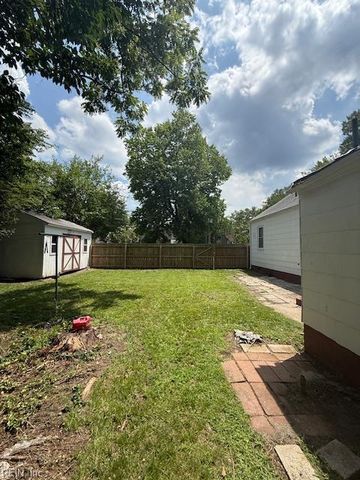 4111 Hamilton ST, Chesapeake, VA 23324
