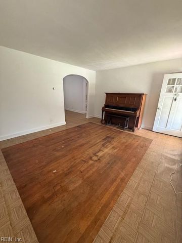 4111 Hamilton ST, Chesapeake, VA 23324