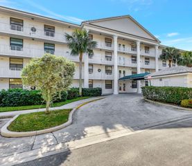 3516 Whitehall Drive 101, West Palm Beach, FL 33401