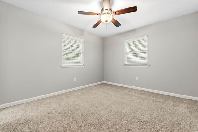 513 E Devon Avenue, Sherwood, AR 72120