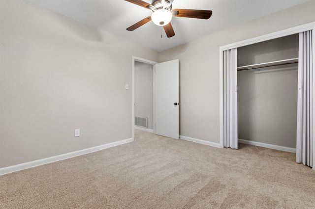 513 E Devon Avenue, Sherwood, AR 72120
