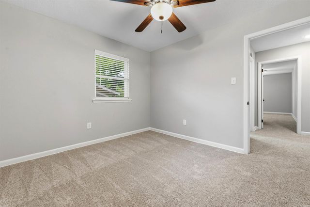 513 E Devon Avenue, Sherwood, AR 72120
