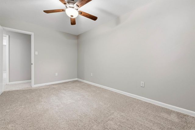 513 E Devon Avenue, Sherwood, AR 72120