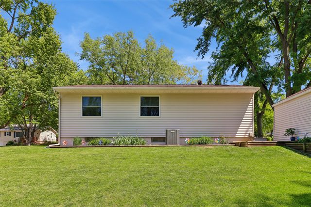 4314 SE 10th Street, Des Moines, IA 50315