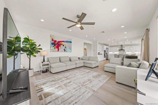 2183 Paseo Levanten, Chula Vista, CA 91913