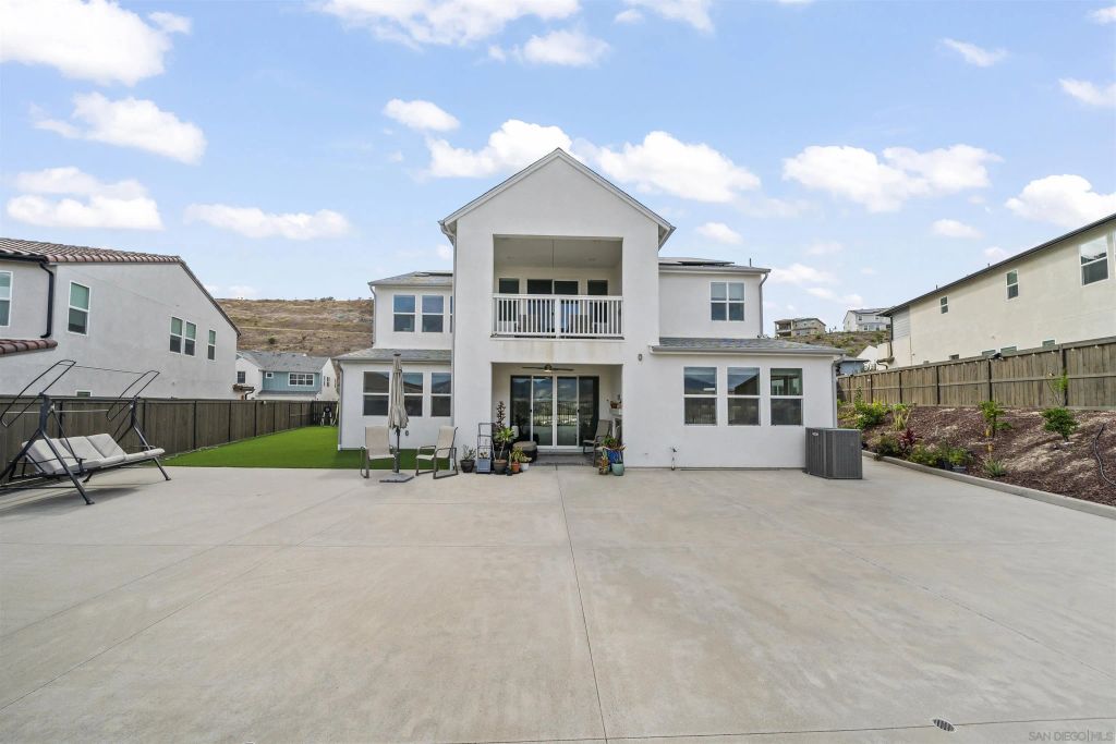 2183 Paseo Levanten, Chula Vista, CA 91913