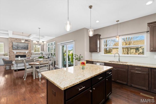 3119 Birmingham Drive, Glen Carbon, IL 62034