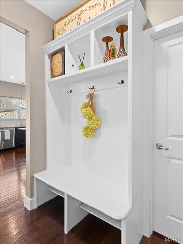 3119 Birmingham Drive, Glen Carbon, IL 62034