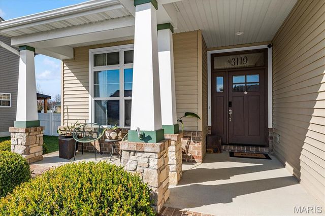 3119 Birmingham Drive, Glen Carbon, IL 62034