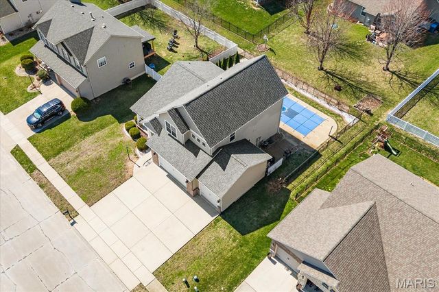 3119 Birmingham Drive, Glen Carbon, IL 62034