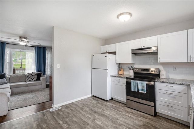 6131 Longwood Avenue, Kansas City, KS 66104