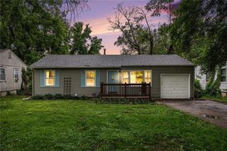 6131 Longwood Avenue, Kansas City, KS 66104
