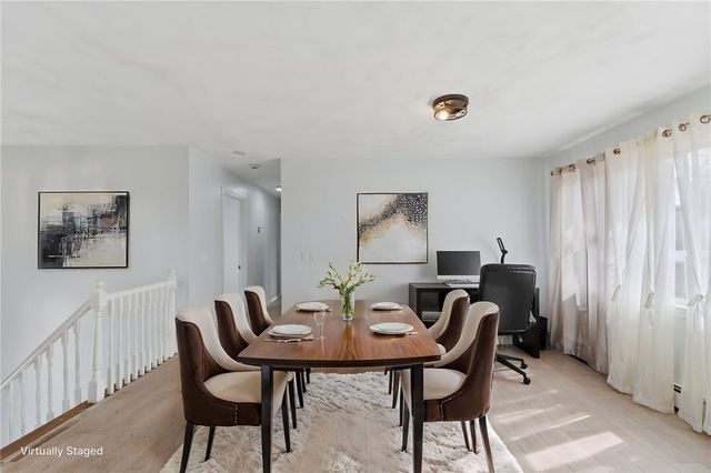 84 North View Avenue, Cranston, RI 02920