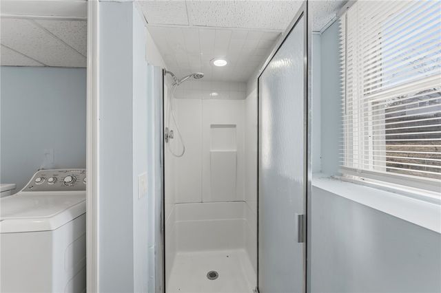 84 North View Avenue, Cranston, RI 02920