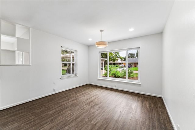 2107 Wilde Rock Way, Houston, TX 77018