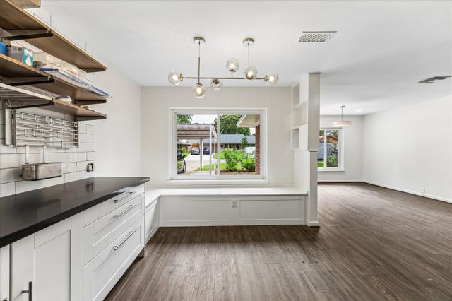 2107 Wilde Rock Way, Houston, TX 77018