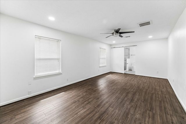 2107 Wilde Rock Way, Houston, TX 77018