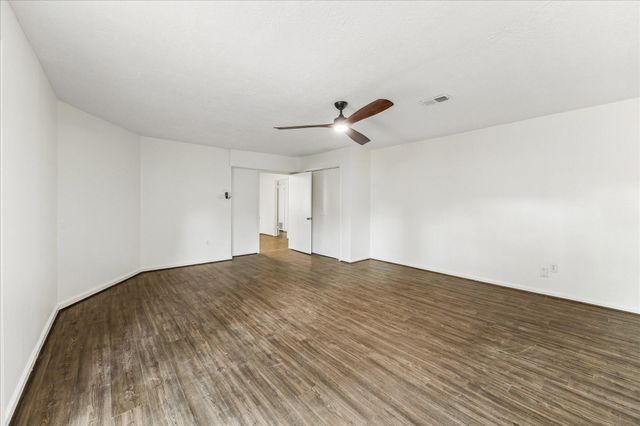 2107 Wilde Rock Way, Houston, TX 77018