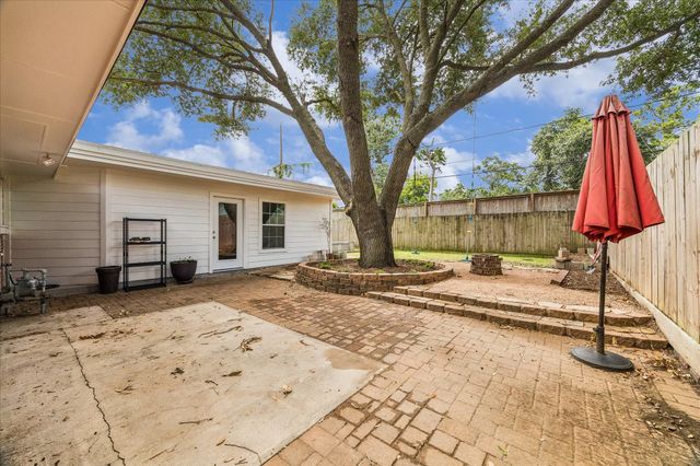 2107 Wilde Rock Way, Houston, TX 77018