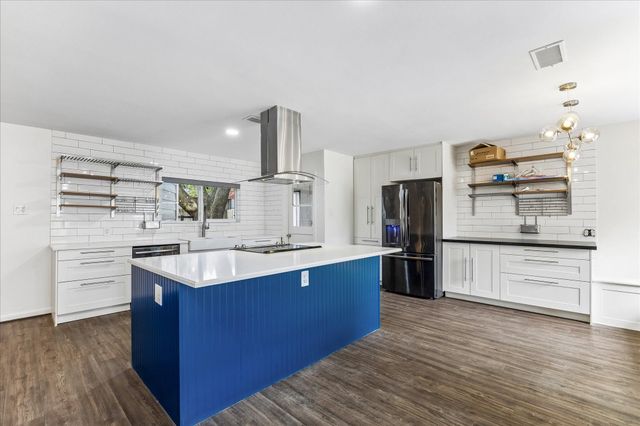 2107 Wilde Rock Way, Houston, TX 77018