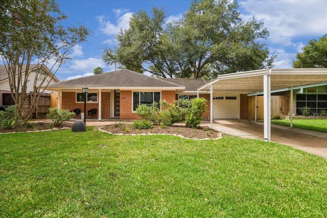 2107 Wilde Rock Way, Houston, TX 77018