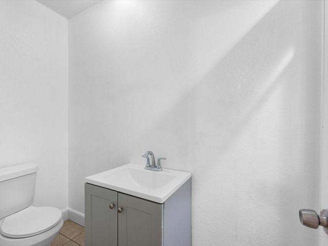 838 Rosewick Street, Houston, TX 77015
